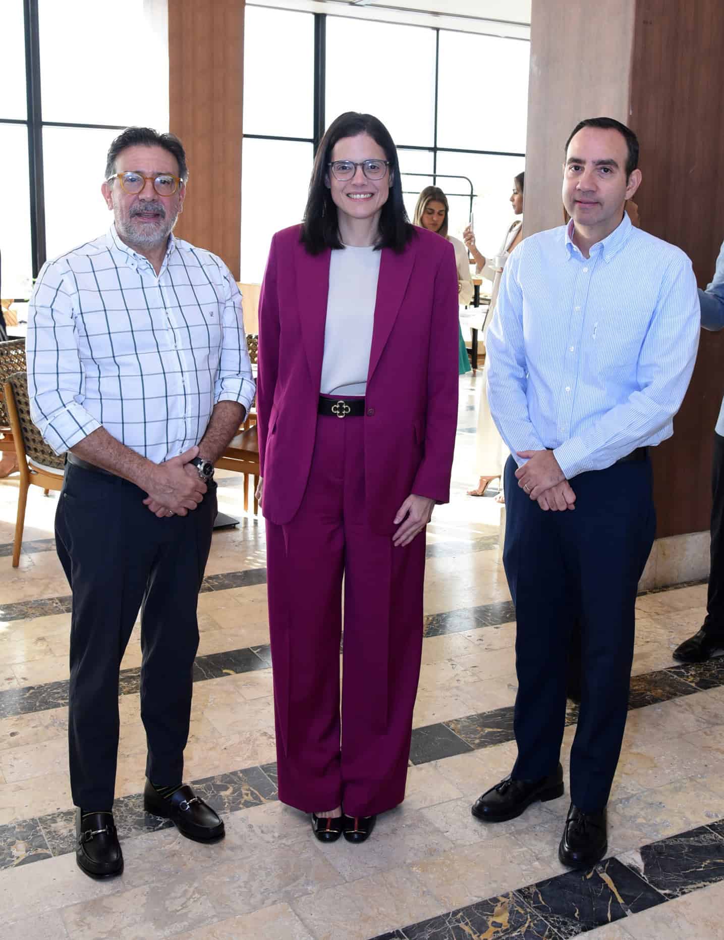 Roberto Paulino, Beatriz Sousa y Emilio Torrez.