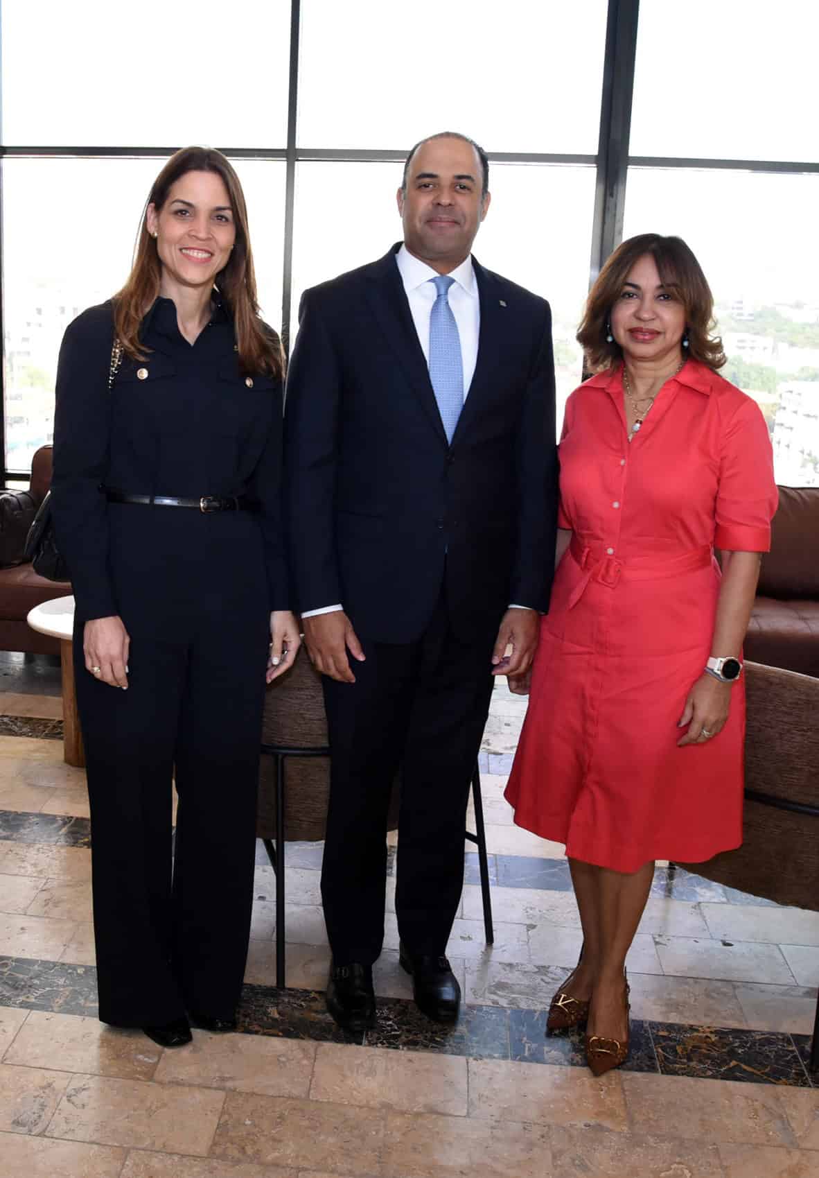 Elisha Fermín, Guillermo Mañan  y Tania Ramírez.
