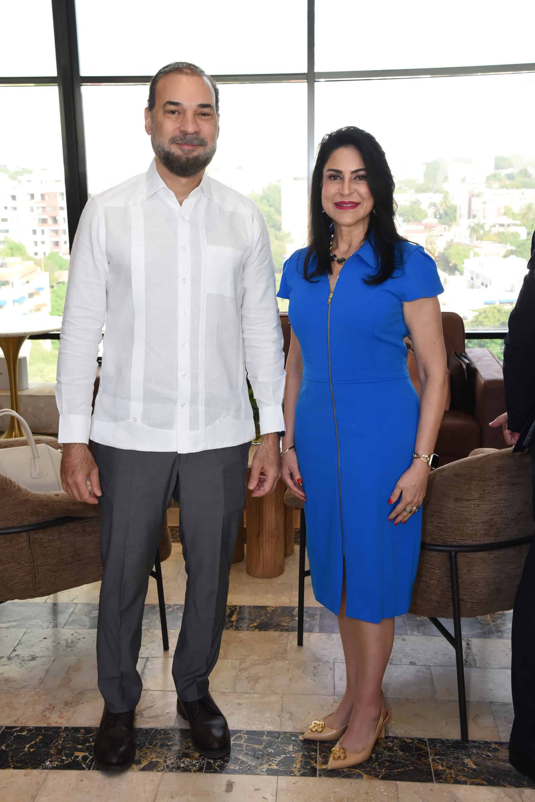 Omar Cepeda y Amelia Reyes.