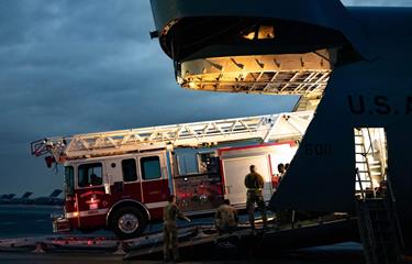 EE. UU. dona equipos de emergencia a cuerpos de bomberos del suroeste de RD