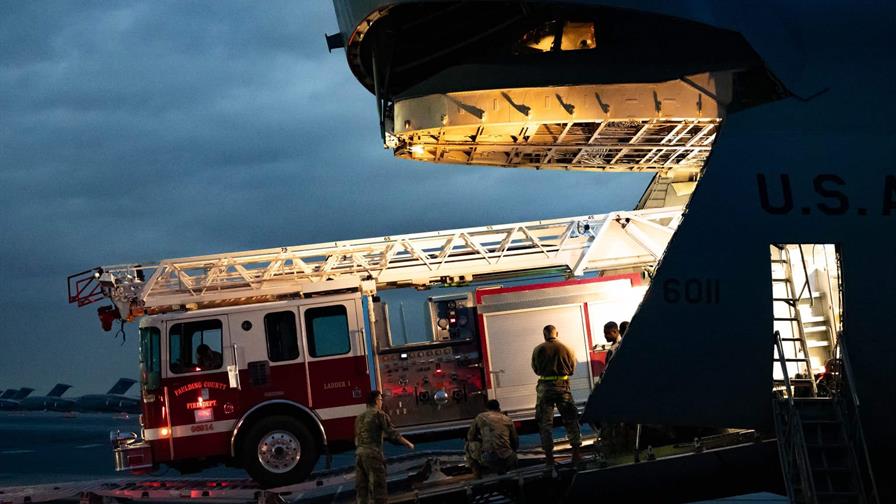 EE. UU. dona equipos de emergencia a cuerpos de bomberos del suroeste de RD EE. UU. dona equipos de emergencia a cuerpos de bomberos del suroeste de RD