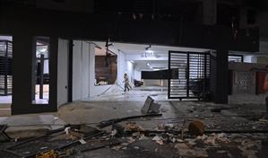 Se registra explosión en edificio en Villa Marina; bomberos reportan al menos cinco lesionados