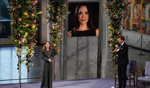 María Corina Machado burla el cerco de Maduro y recibe el Nobel de la Paz