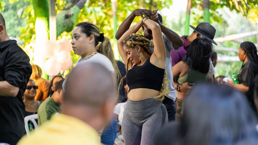 La bachata, la música dominicana que pasó de ser marginada a un fenómeno global La bachata, la música dominicana que pasó de ser marginada a un fenómeno global