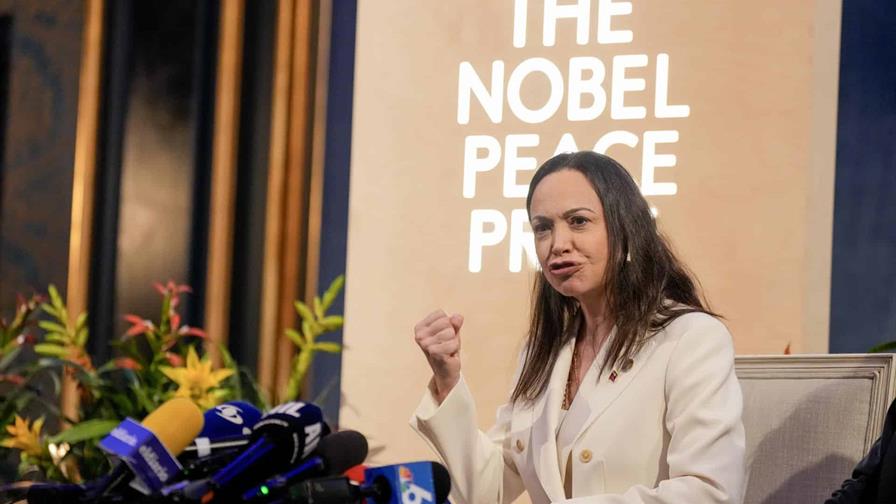 Machado dice que trabaja con el gobierno de EE. UU., pero no está implicada en sus operaciones