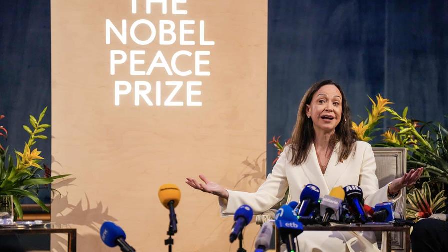 Machado agradece desde Oslo el apoyo de EE. UU. y pide la ayuda del mundo contra Maduro Machado agradece desde Oslo el apoyo de EE. UU. y pide la ayuda del mundo contra Maduro