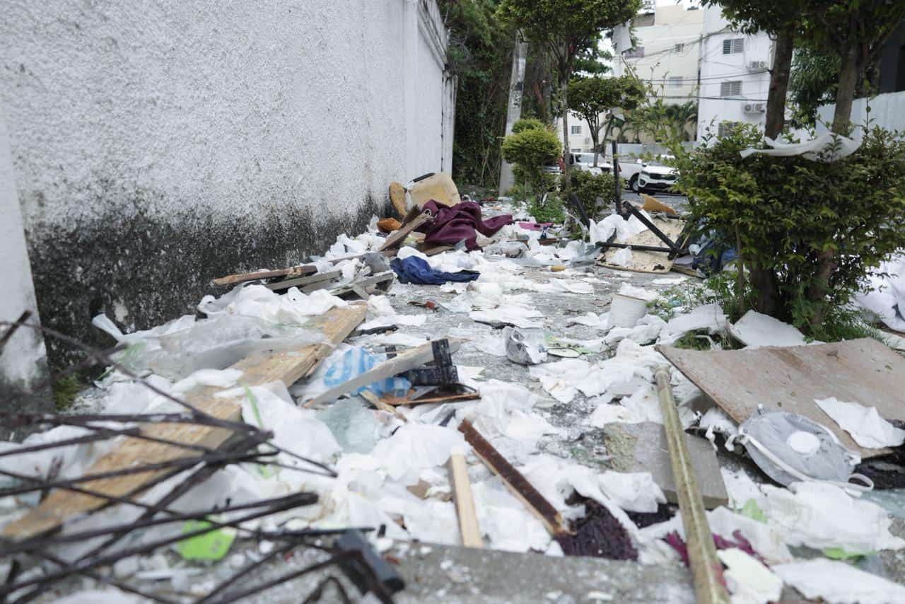 Daños causados por el incendio en la torre Intempo, en el sector Villa Marina.