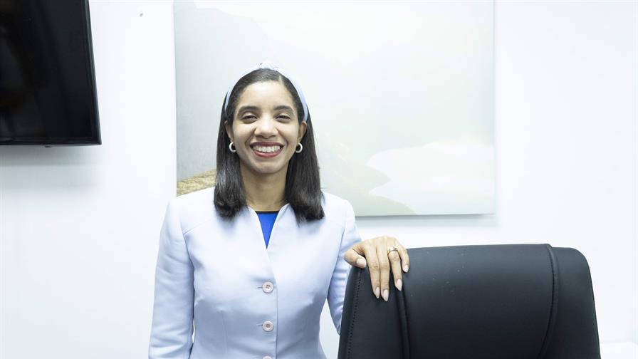 Betty Reyes: la violencia comienza en la casa