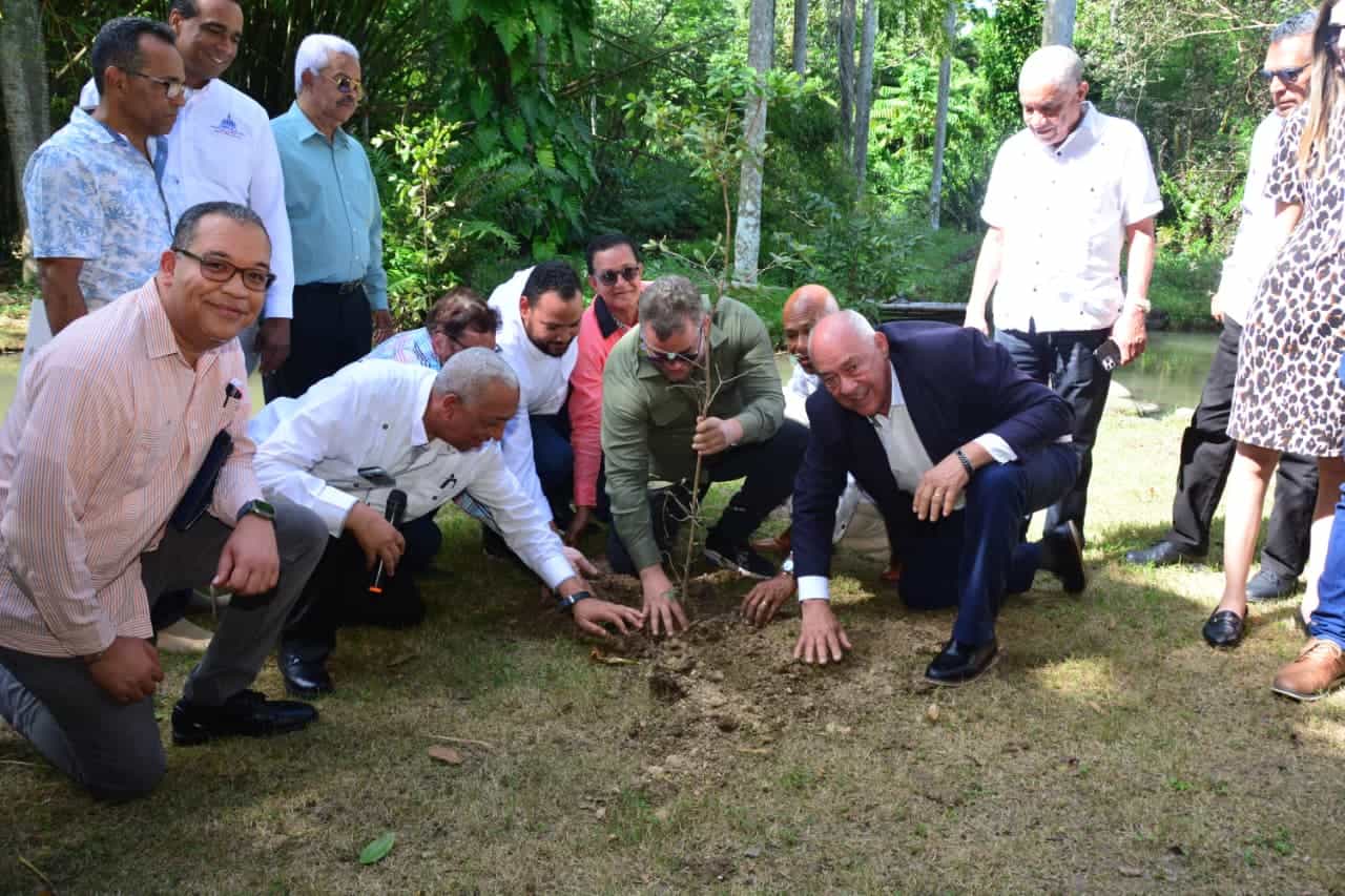El  FEDA realiza 12 actividades en Pedernales durante la 10ma Ruta d