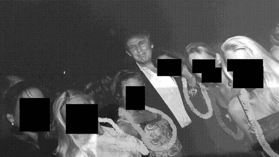 Demócratas divulgan 19 fotos de Epstein con figuras de alto perfil, entre ellas Trump y Clinton Demócratas divulgan 19 fotos de Epstein con figuras de alto perfil, entre ellas Trump y Clinton