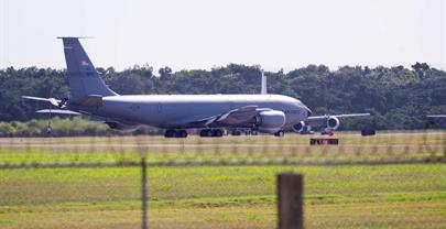 Aviones tanqueros de EE. UU. que estaban en el AILA salieron del pa&iacute;s