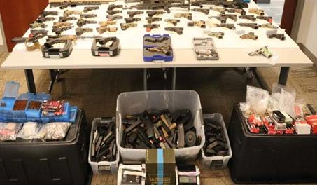 Condenan a 10 a&ntilde;os de prisi&oacute;n a hombre que traficaba armas desde Florida hacia RD y Hait&iacute;