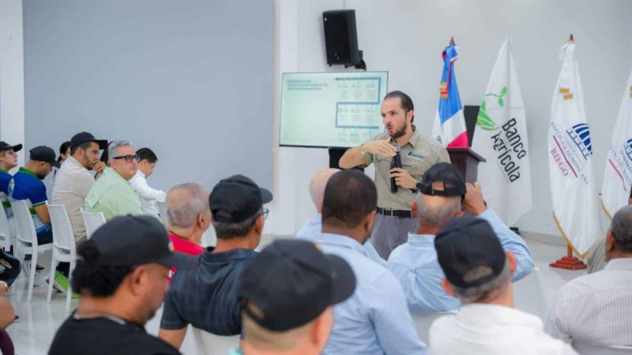 Productores de Montecristi y Dajab&oacute;n recibir&aacute;n RD$23 millones para proyectos de energ&iacute;a solar