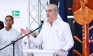 Presidente Abinader asegura construcci&oacute;n de la carretera El Seibo–Miches es fundamental