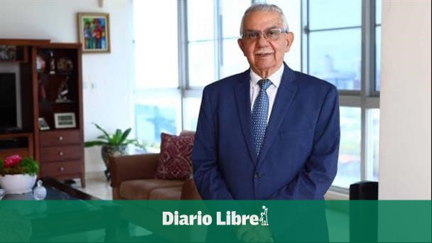 ¿Quién es Arismendi Díaz Santana, coordinador comisión en Senasa?