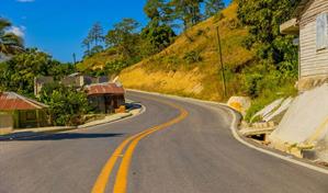Abinader inaugura carretera El Cercado–Hondo Valle tras m&aacute;s de 30 a&ntilde;os de espera