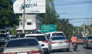 Caos vehicular afecta a Puerto Plata pese a medidas oficiales