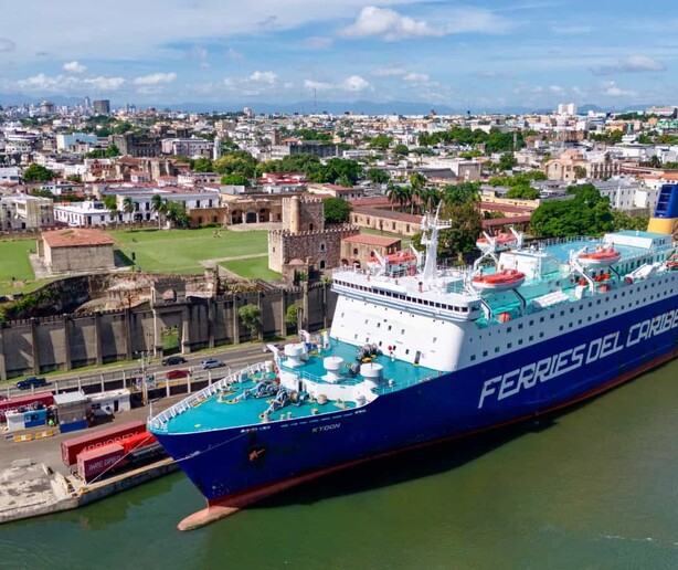 El ferry moviliza a 44,590 visitantes al a&ntilde;o desde hace un cuarto de siglo