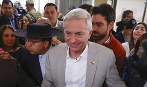 El ultraderechista José Antonio Kast gana por amplio margen las presidenciales de Chile