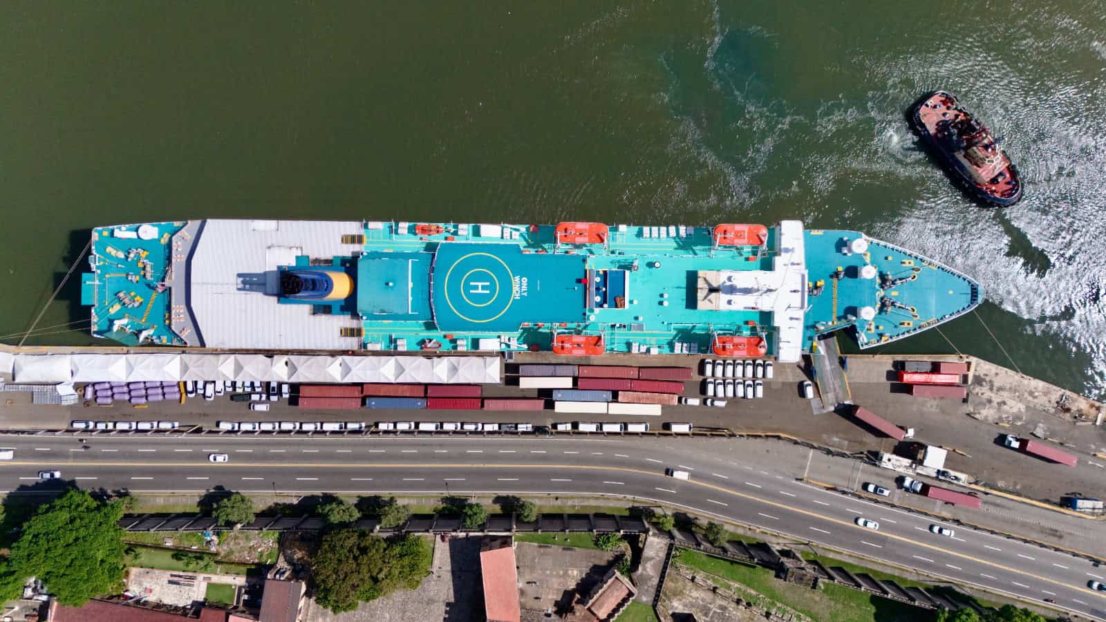 The ferry has moved 44,590 tourists a year for a quarter of a century Infographic