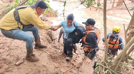 Lluvias causan una inusual crecida de ríos e inundaciones en la mayor región de Bolivia