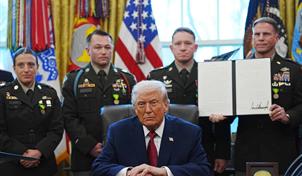 Trump eval&uacute;a reclasificar la marihuana como una droga menos peligrosa