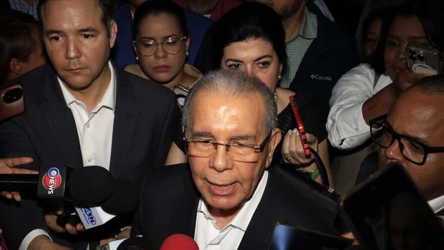 Danilo Medina asegura que con el PLD no hac&iacute;a falta "un nombramiento" para vivir mejor