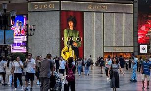 Investigaci&oacute;n en Italia por explotaci&oacute;n laboral alcanza a 13 gigantes del lujo como Gucci y Prada