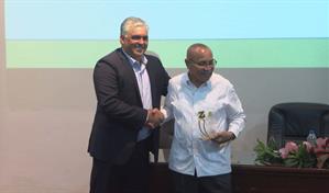 Reconocen trayectoria de profesionales formados en la Universidad Zamorano