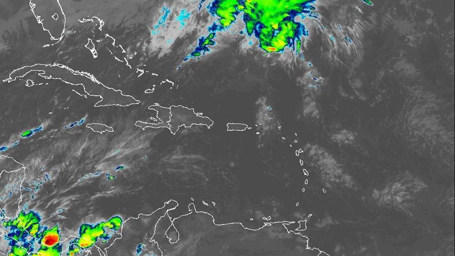 Ambiente mayormente soleado en la mañana y aguaceros locales en la tarde Ambiente mayormente soleado en la mañana y aguaceros locales en la tarde