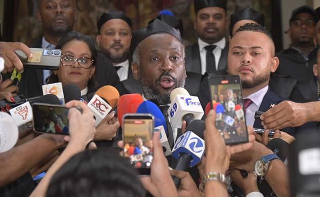 Wilson Camacho plantea que vivir sin corrupci&oacute;n debe considerarse un derecho esencial