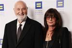 Actor y director de Hollywood Rob Reiner y su esposa fueron hallados muertos a cuchilladas en su casa