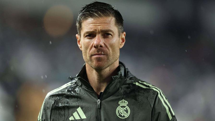 El Real Madrid y Xabi Alonso separan sus caminos tras la derrota en la Supercopa