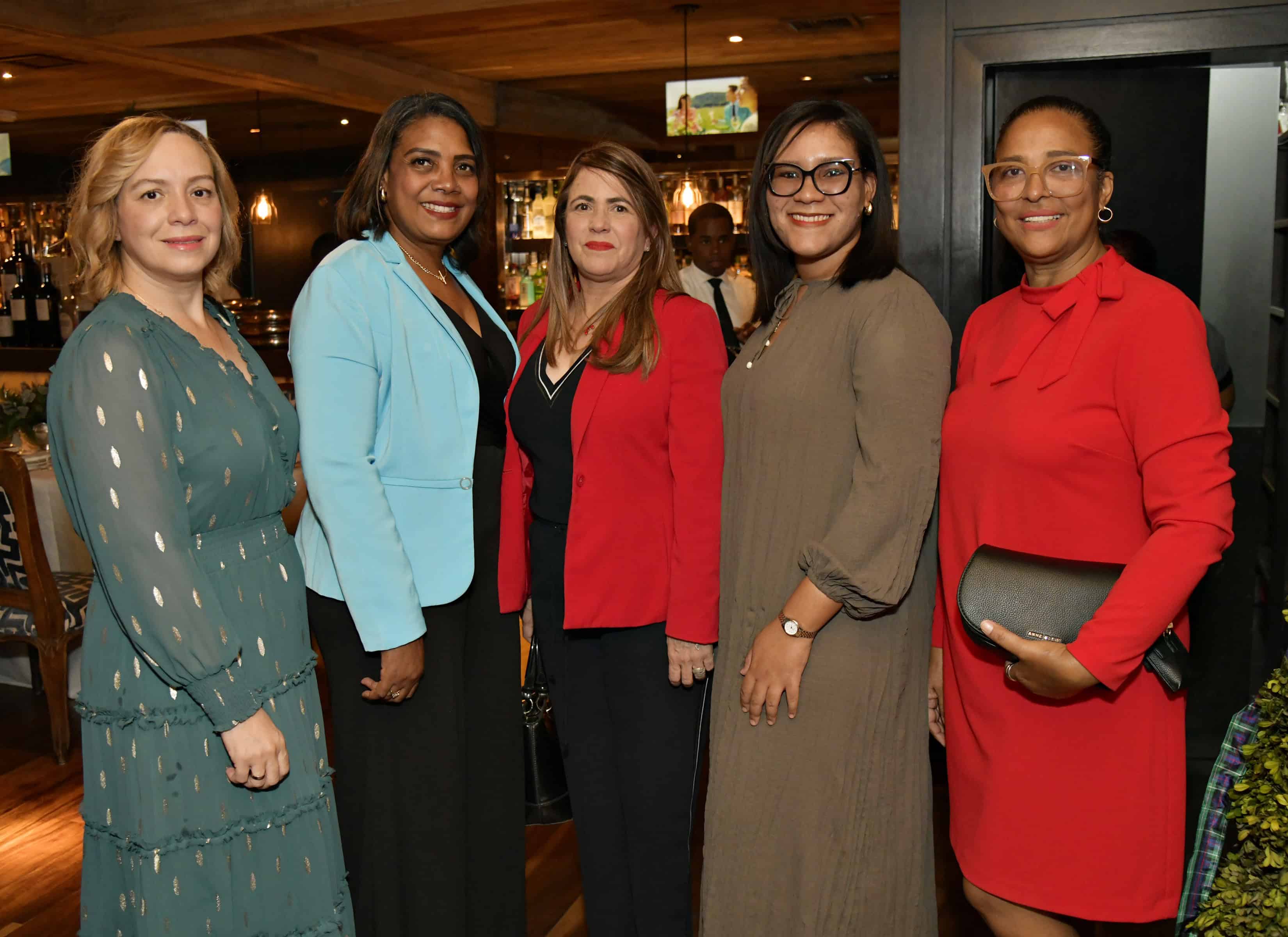 Nikaury Peguero, Rosalia Medina, Jacqueline Reyes y Claribel Herrera.