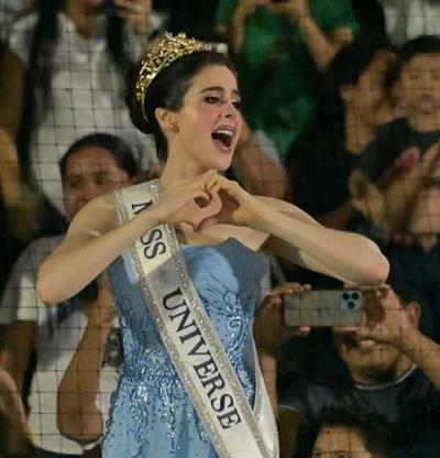 Cerca de 350 mil acompa&ntilde;an a Miss Universo F&aacute;tima Bosch en eventos de recibimiento en M&eacute;xico