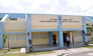 Dictan presentaci&oacute;n peri&oacute;dica contra siete agentes penitenciarios por fuga de preso en Moca