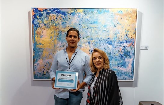 Luis Gabriel Ros Jim&eacute;nez gana premio Best Solo Exhibitor Spectrum Miami 2025 en Miami Art Week