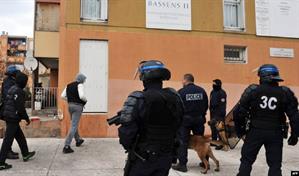 Los adolescentes, esclavos del narcotr&aacute;fico en Francia