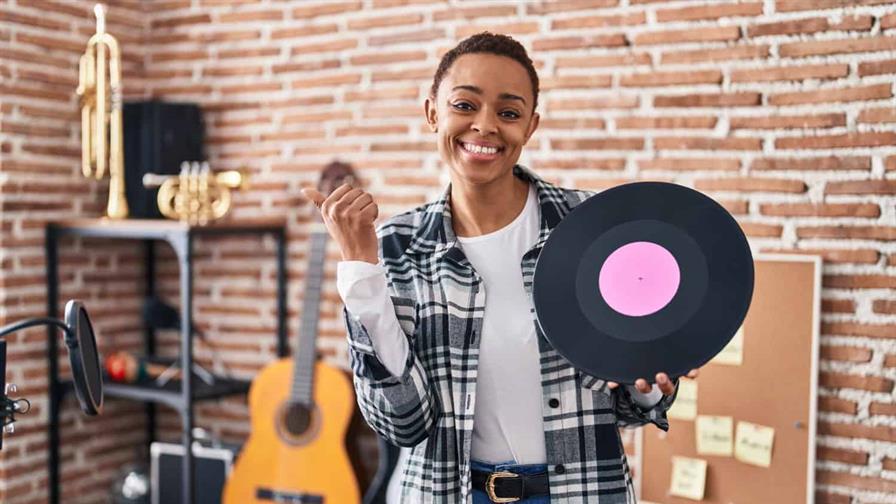 El resurgimiento del vinilo: un fenómeno impulsado por la generación Z El resurgimiento del vinilo: un fenómeno impulsado por la generación Z