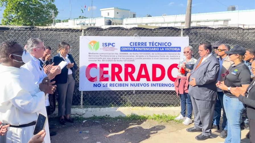 La cárcel La Victoria no recibirá más presos; trasladan otros 300 reos a Las Parras La cárcel La Victoria no recibirá más presos; trasladan otros 300 reos a Las Parras