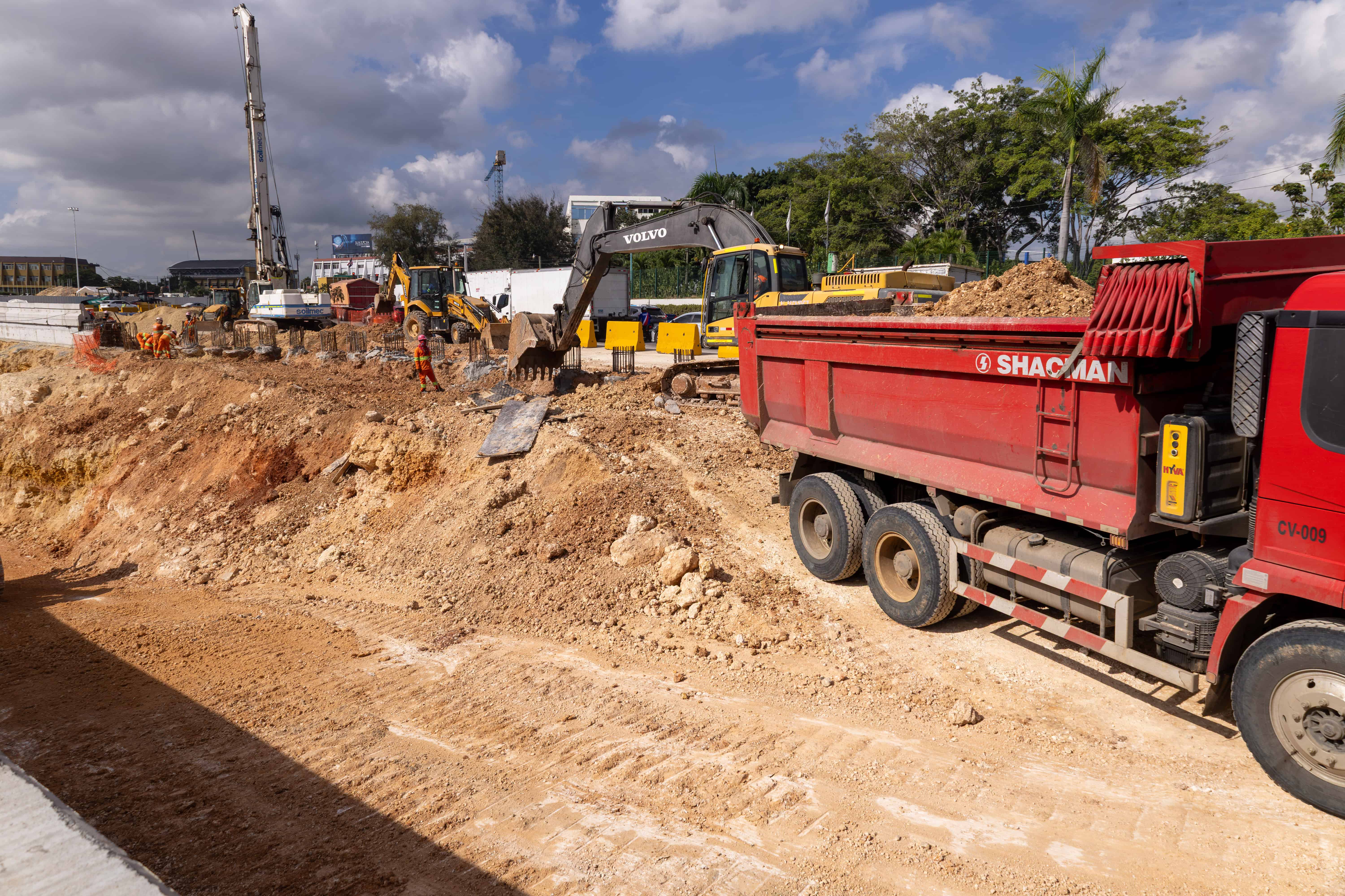 Los trabajos han generado tapotamiento en la zona.