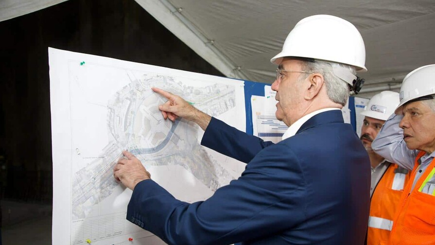 Luis Abinader anuncia inauguraci&oacute;n este fin de semana del t&uacute;nel de la Plaza de la Bandera