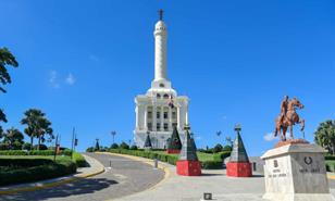 Avanzan los trabajos de intervenci&oacute;n en el Monumento a los H&eacute;roes de la Restauraci&oacute;n de Santiago