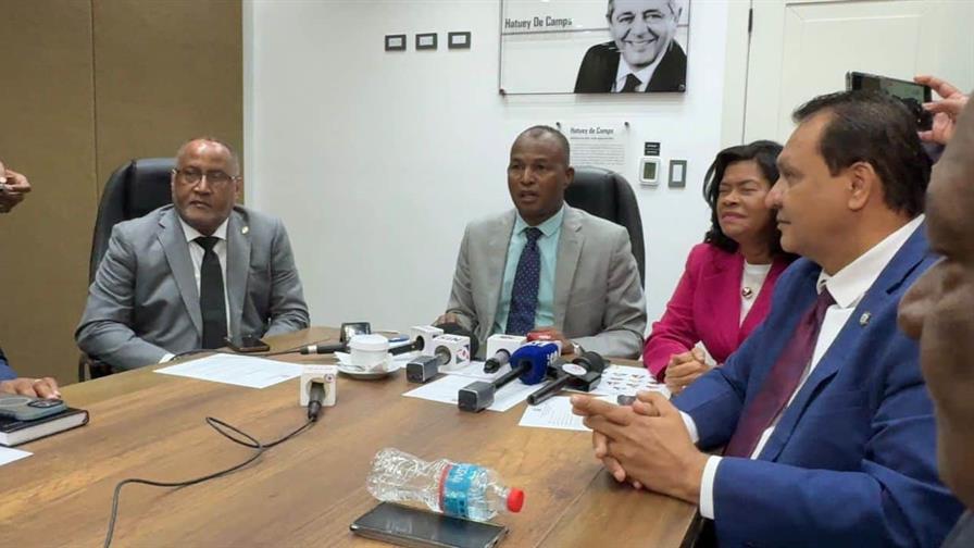 Los diputados vuelven a poner multas a empresarios que se retrasen en el pago de la cesant&iacute;a