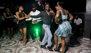 El compas, el baile que desaf&iacute;a la inseguridad y celebra la vida en Hait&iacute;