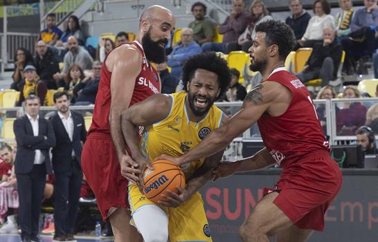 Gran Canaria, con Brussino destacado, se mete en el top 16 con pleno de triunfos