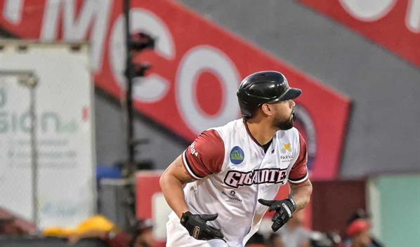 Gigantes, guiados por Gary S&aacute;nchez, se llenan de optimismo al barrer a Toros en el doble juego