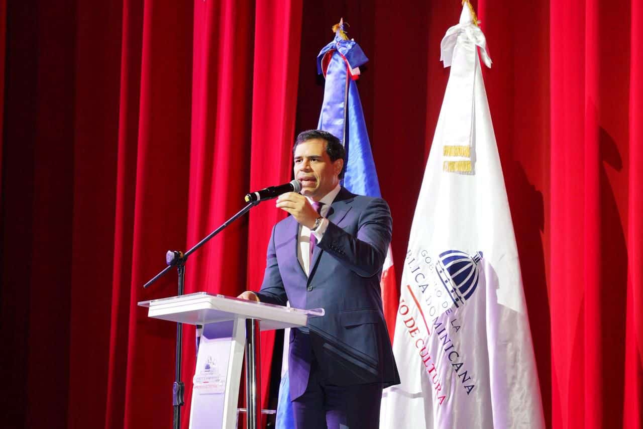 Ministerio de Cultura anuncia funciones de "Fantasía de Navidad" en Santiago y Santo Domingo Ministerio de Cultura anuncia funciones de "Fantasía de Navidad" en Santiago y Santo Domingo