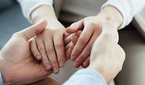 Rosa Brea: El duelo colectivo nos hace sentir vulnerables como comunidad, pero tambi&eacute;n m&aacute;s unidos