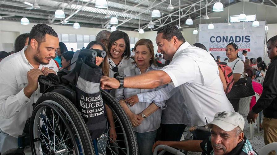 "La Brisita de Navidad" impacta a m&aacute;s de 10,000 hogares de menores con discapacidad